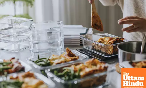 Who Pays in Marriage? Wifes  $14 Daily Lunch Charge Leaves Husband Hungry for Answers, Sparks Online Debate