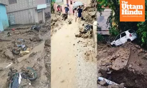 Cloudburst in Himachals Mandi: 2 Killed, 25 Vehicles Buried