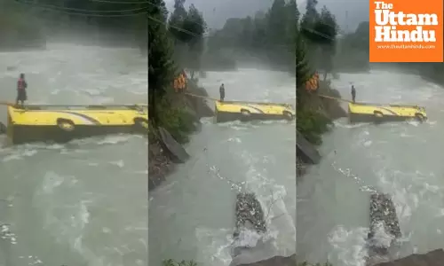Terror Alert Panic: ITBP Bus Plunges into River, Deadly Weapons Missing in J&K