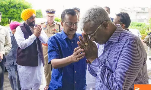 Bhagwant Mann and Arvind Kejriwal Share Grief with Family of Late Sanjay Verma