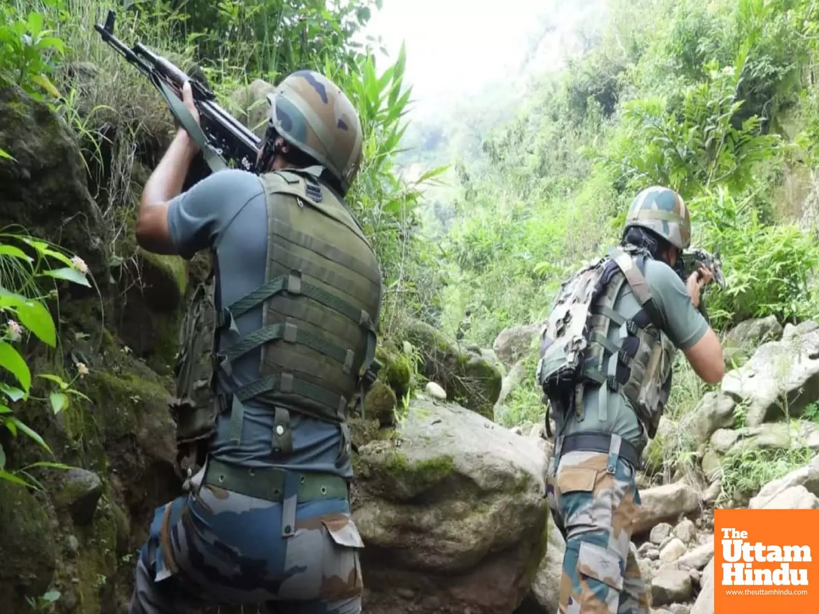Kulgam Encounter: One Terrorist Killed, Operation Still Underway in J&K Kulgam Encounter: One Terrorist Killed, Operation Still Underway in J&K
