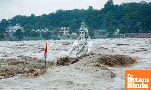 Ganga Swells in Haridwar-Rishikesh: High Alert, Precautions Issued Amid Rising Waters; Watch VIDEO