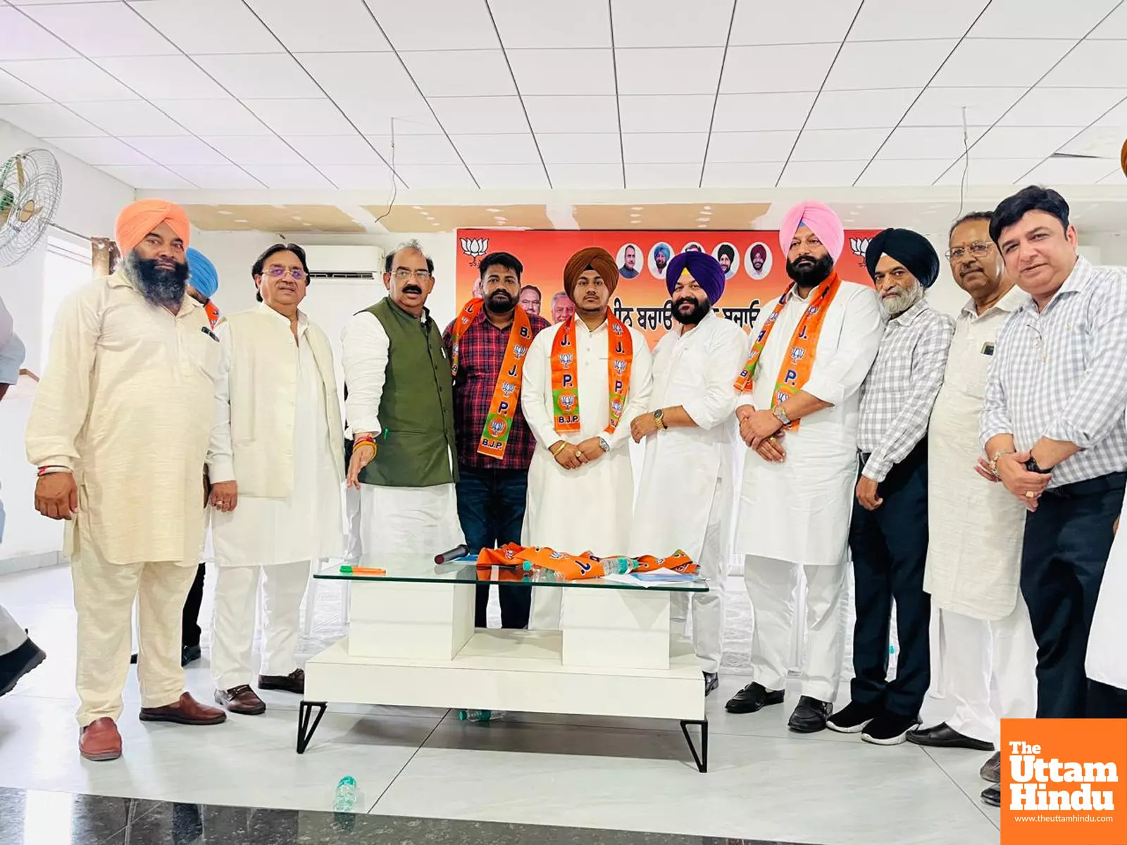 BJP gets stronger in Khanna district: Sarpanch Baljit Singh Manjhali joins BJP Along with Colleagues BJP gets stronger in Khanna district: Sarpanch Baljit Singh Manjhali joins BJP Along with Colleagues