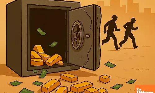 Daring Daylight Heist: ₹14 Crore Gold, ₹5 Lakh Cash Looted from Bank in 18 Minutes