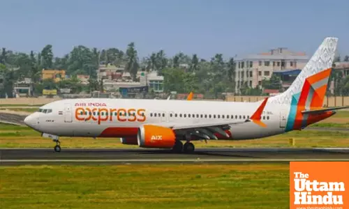 Air India Express Plane in Gwalior Close Call: Tilted During Landing, Passengers Panic