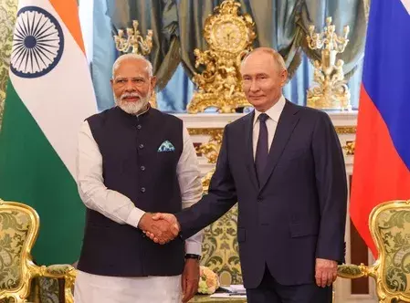 Modi-Putin Call: Russias President Briefs India on Trump Talks in Alaska