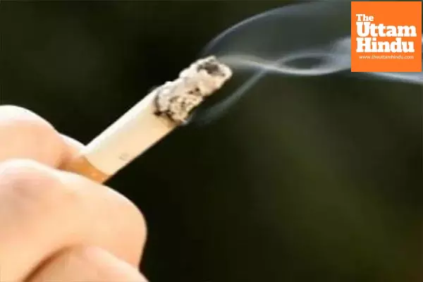 Security Scare at Lucknow Airport: Passenger Lights Cigarette in Air India Flight, Fire Alarm Triggers Panic Security Scare at Lucknow Airport: Passenger Lights Cigarette in Air India Flight, Fire Alarm Triggers Panic