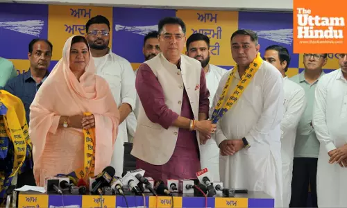 Big Blow to Akali Dal in Nakodar! Hundreds of Akali Workers Including MCs and Many Social Workers Join AAP