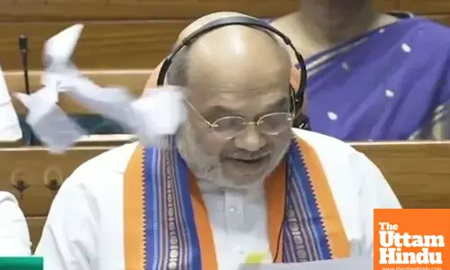 Opposition MPs Hurl Paper Balls at Amit Shah in Lok Sabha, Marshals Rush to Protect; Watch Video