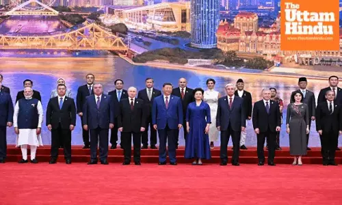 Historic Frame: Putin, Xi, Modi & Sharif Together as India-China Reach Consensus