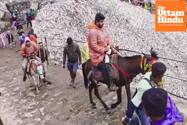 Char Dham and Hemkund Sahib Yatra Suspended Till September 5 Due to Heavy Rain Alert Char Dham and Hemkund Sahib Yatra Suspended Till September 5 Due to Heavy Rain Alert