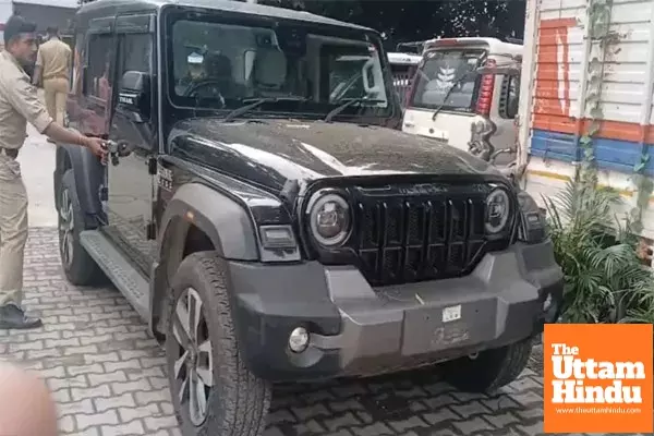 Shocking incident in Lucknow’s Hazratganj: Police seize 20 kg beef from Mahindra Thar, owner arrested on the spot Shocking incident in Lucknow’s Hazratganj: Police seize 20 kg beef from Mahindra Thar, owner arrested on the spot