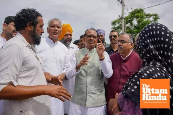 Union Minister Shivraj Singh Chouhan assures full support to Punjab flood victims Union Minister Shivraj Singh Chouhan assures full support to Punjab flood victims
