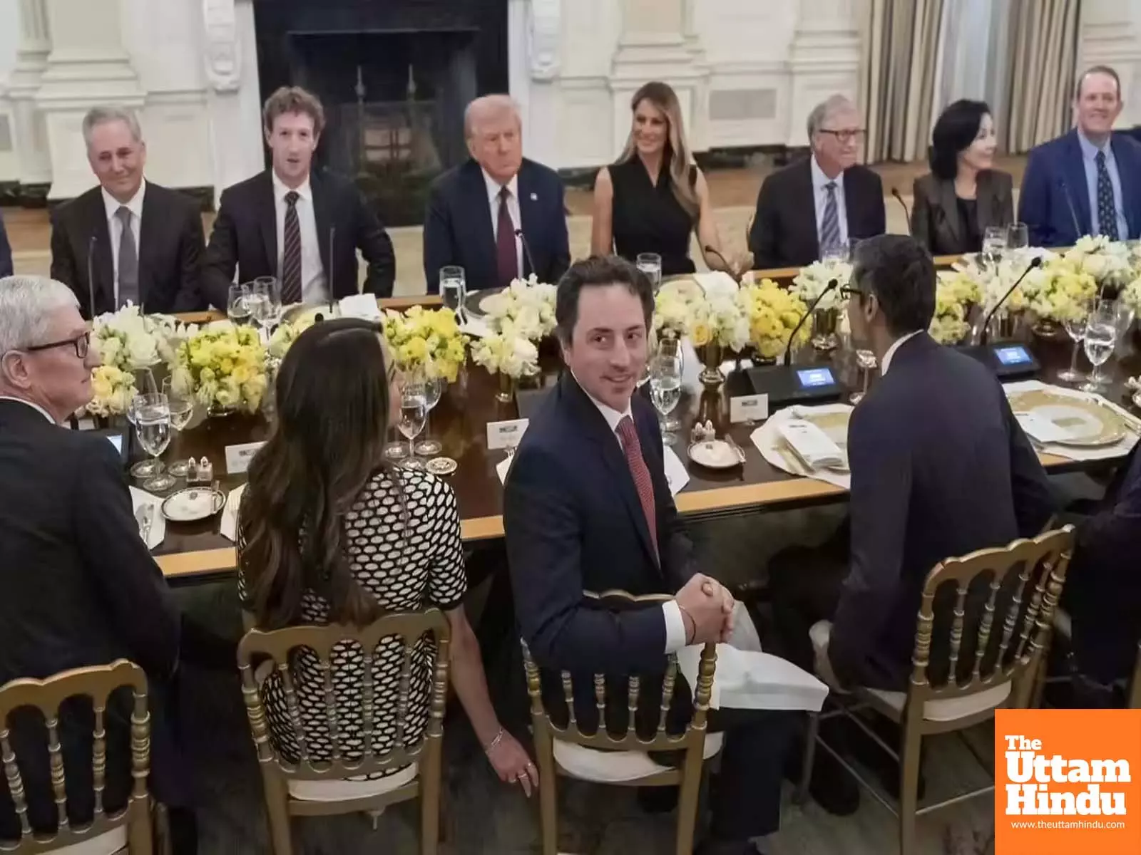 Trump’s Party Draws Gates, Tim Cook & Zuckerberg — But Where Was Elon Musk? Trump’s Party Draws Gates, Tim Cook & Zuckerberg — But Where Was Elon Musk?