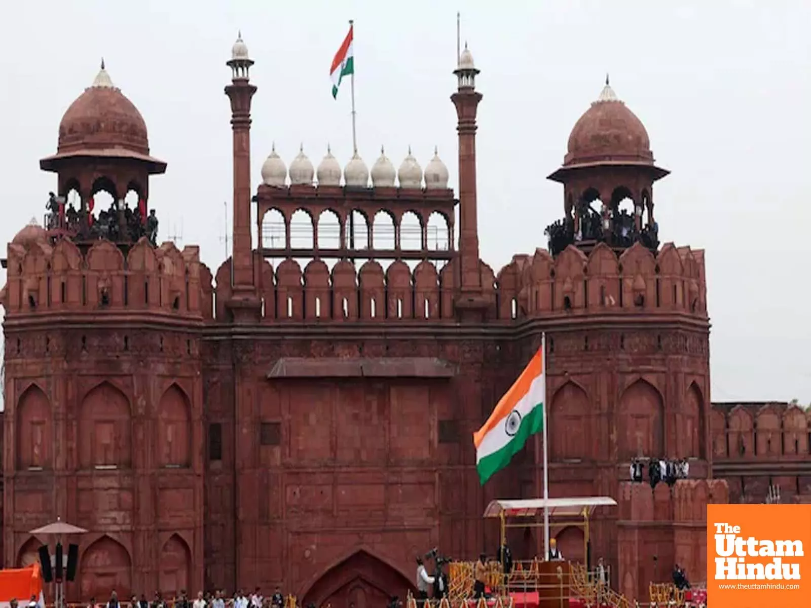Priceless Urn Studded with Gold, Diamonds and Emeralds Stolen from Red Fort