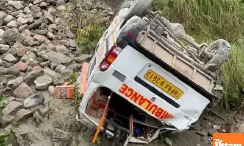 Ambulance Falls Into Ditch on Himachal-Punjab Border, 3 Dead, 2 Injured