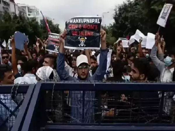 Nepal Protests Turn Violent: Crowds Storm Presidents Home, PMs Residence Vandalized Nepal Protests Turn Violent: Crowds Storm Presidents Home, PMs Residence Vandalized