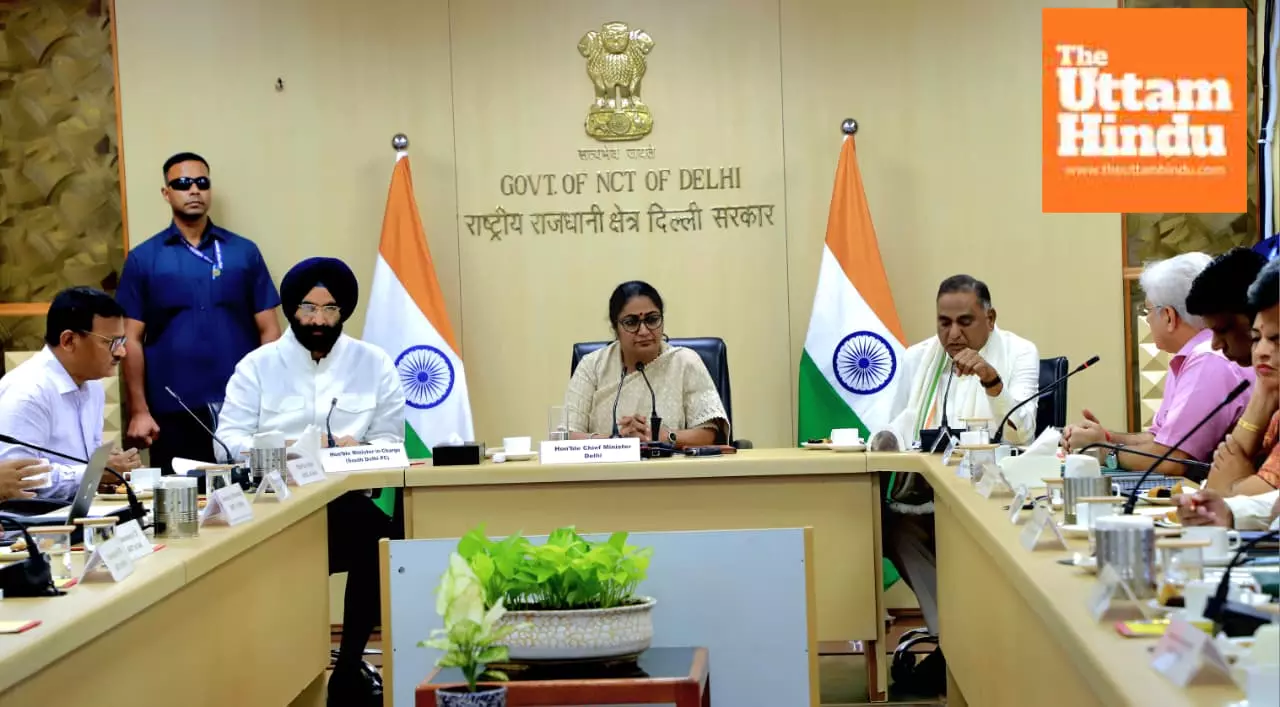 Chief Minister Rekha Gupta Holds Key Meeting with MP, MLAs and Councillors of South Delhi Lok Sabha Constituency Chief Minister Rekha Gupta Holds Key Meeting with MP, MLAs and Councillors of South Delhi Lok Sabha Constituency