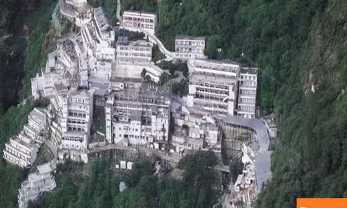 Vaishno Devi yatra suspended again amid heavy rain and landslide threats in J&K