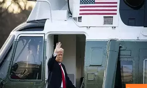 Trump’s helicopter makes emergency landing after technical snag on return from Britain