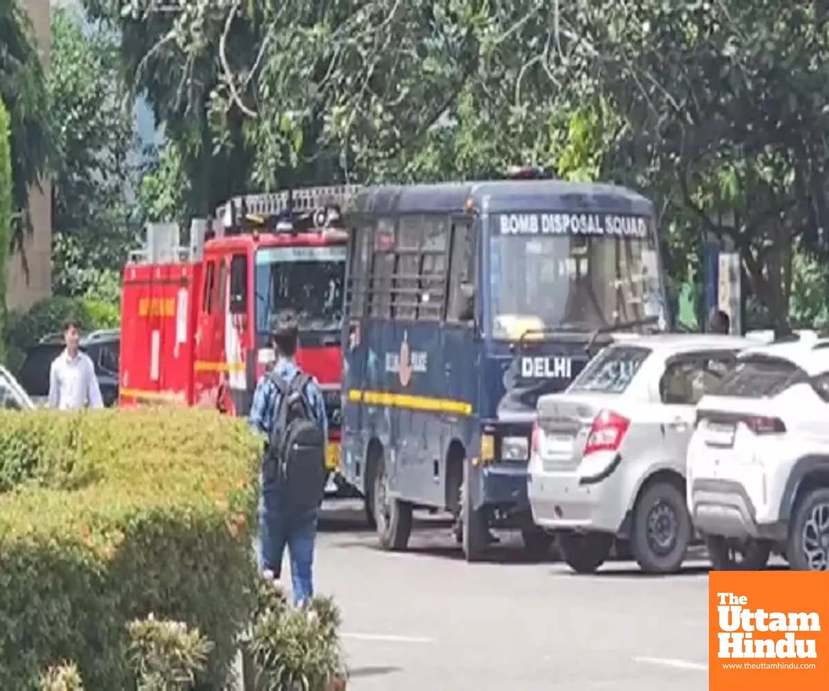 Bomb threats to several Delhi schools trigger panic, search operations underway Bomb threats to several Delhi schools trigger panic, search operations underway
