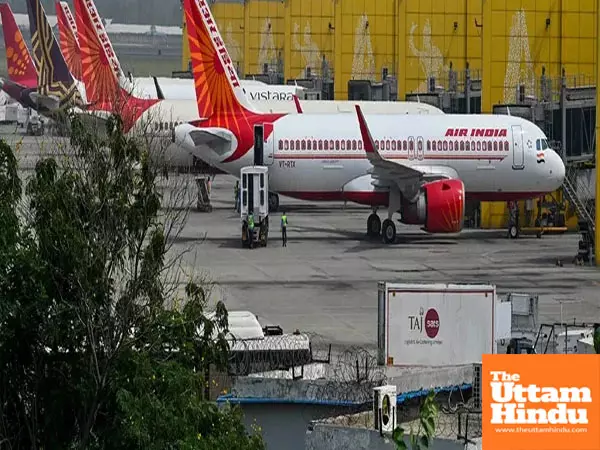 US Visa Fee Increase Causes Chaos: Flight Fares Rise, Passengers Flee Planes US Visa Fee Increase Causes Chaos: Flight Fares Rise, Passengers Flee Planes