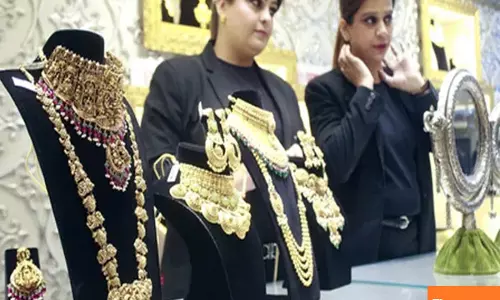 Gold and Silver Prices Witness Minor Shifts, Check Latest Rates
