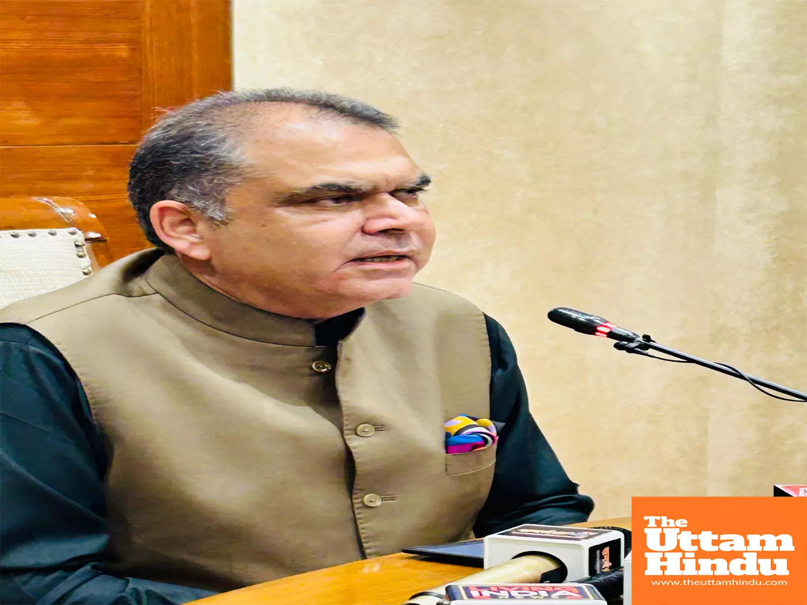 Cabinet Minister Sanjeev Arora donates Rs. 50 Lac for relief and rehabilitation of flood affected people
