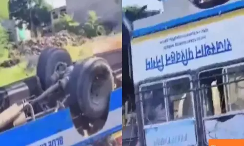 Roadways bus overturns on Tonk–Sawai Madhopur highway in Rajasthan, 25 passengers injured