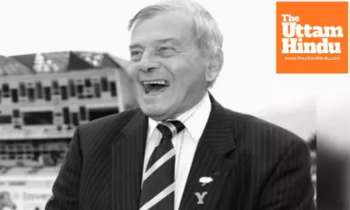 Legendary Umpire Dicky Bird Passes Away at 92