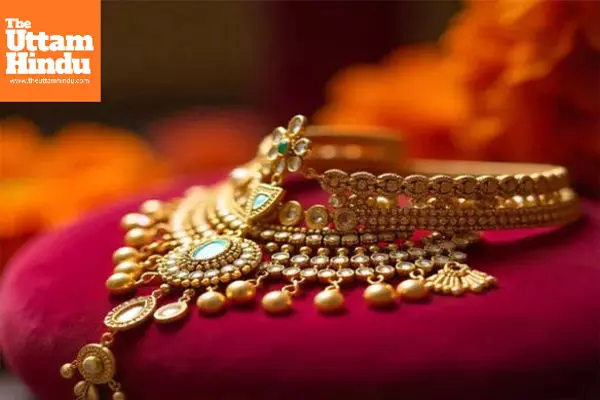 Good News Before the Festive Season: Gold Prices Drop for Second Consecutive Day