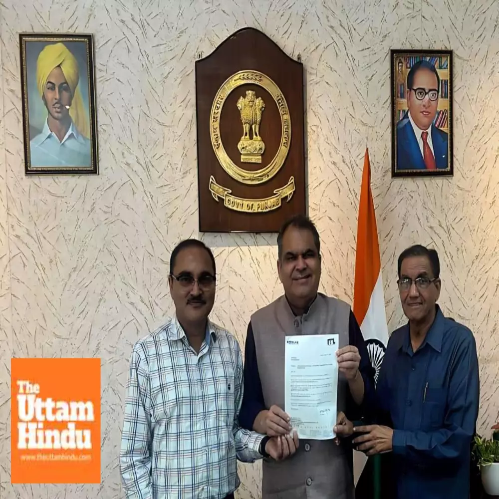 Sonalika Group helps to the tune of 4.5 Crores towards flood affected areas