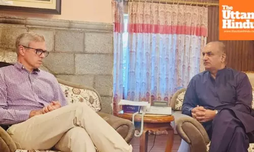 Deepak Bali meets CM Omar Abdullah, discusses Guru Tegh Bahadur Ji anniversary events