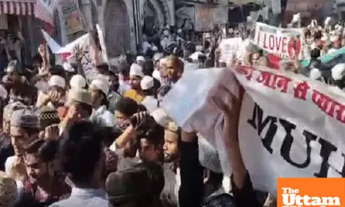 Bareilly erupts: I love Muhammad protests turn violent, police use lathi charge and tear gas