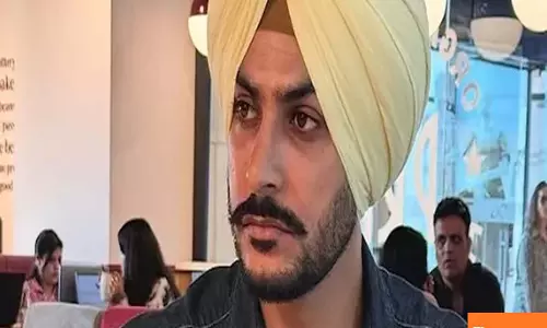 Punjabi singer Rajveer Jawanda critical after road accident, on ventilator support