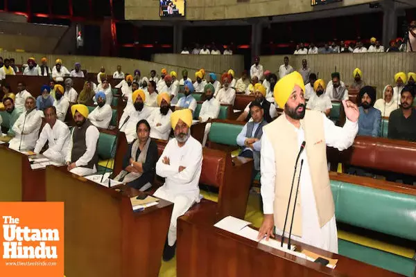 Punjab Vidhan Sabha passes six important bills