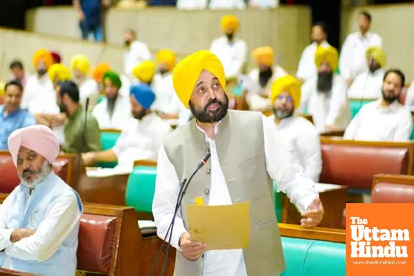 CM ANNOUNCES TO GIVE RS 7200 PER ACRE TO FARMERS UNDER JISDA KHET, USDI RET SCHEME FOR DESILTING IN THEIR FARMS