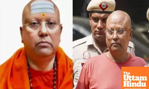 Baba’s Lies Exposed! Police Find Objectionable Chats with Multiple Girls