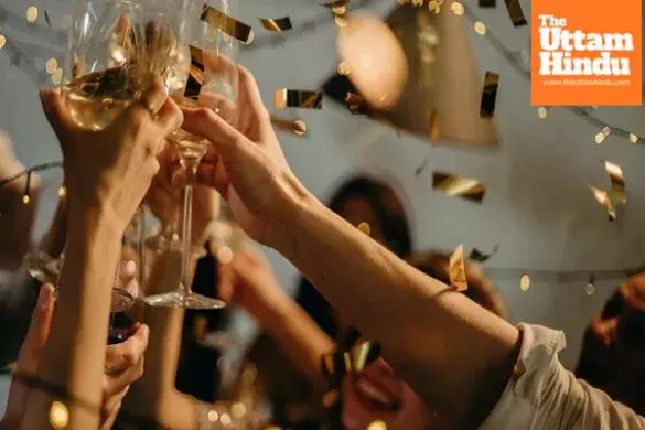 Laborer hits ₹11 crore jackpot, celebrates non-stop for 3 months, ends up in ICU