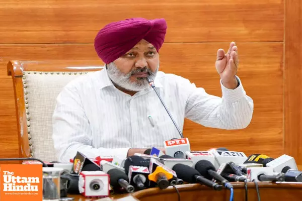 AAP STRONGLY CONDEMNS ATTACK ON CJI B. R. GAVAI, CALLS IT AN ATTACK ON CONSTITUTION AND DALIT COMMUNITY