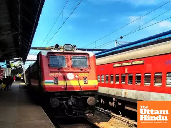 Diwali and Chhath Puja crowd management: Railways ban platform tickets at 5 major stations Diwali and Chhath Puja crowd management: Railways ban platform tickets at 5 major stations