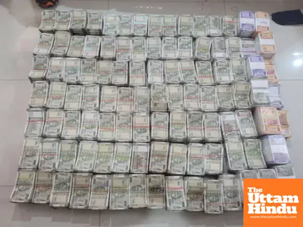 20 Flats, crores in cash: CBIs stunning discovery in Guwahati bribery case