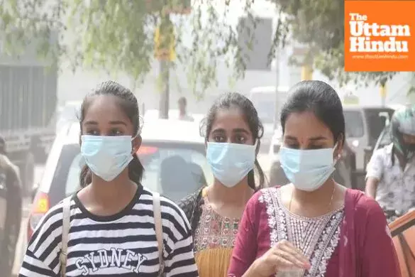 Toxic air grips Delhi even before Diwali, AQI above 350 in many zones Toxic air grips Delhi even before Diwali, AQI above 350 in many zones