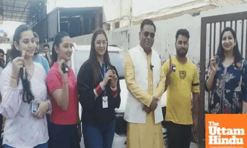 Boss of the year! MK Bhatia gifts brand-new cars to his employees