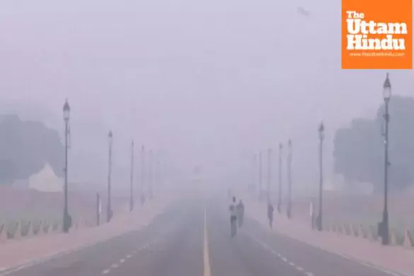 Delhi chokes after Diwali celebrations; AQI breaches 400 mark in many parts Delhi chokes after Diwali celebrations; AQI breaches 400 mark in many parts