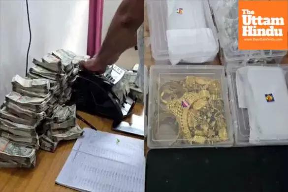 ₹1.5 crore cash, 85 ATMs, 75 passbooks recovered in raid on tea seller’s hideout; 3 detained