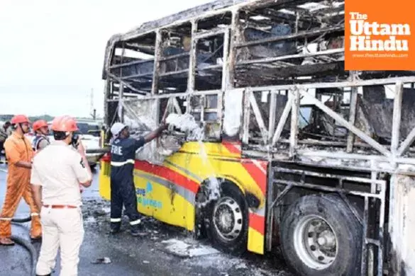 Tragic accident in Andhra Pradesh as moving luxury bus catches fire, killing 20 Tragic accident in Andhra Pradesh as moving luxury bus catches fire, killing 20