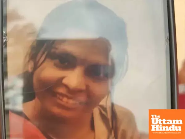 Techies life cut short: Pothole claims Priyankas life in Bengaluru bike crash Techies life cut short: Pothole claims Priyankas life in Bengaluru bike crash