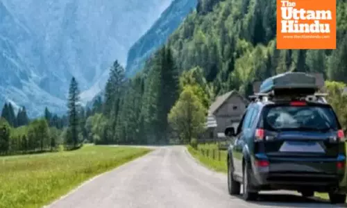 Green cess to be imposed on outside vehicles from December: ₹80 on cars, ₹700 on trucks