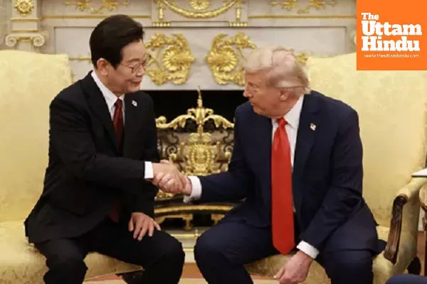 Trump Arrives in South Korea, to Hold Talks with Lee and Xi Jinping on Trade Issues Trump Arrives in South Korea, to Hold Talks with Lee and Xi Jinping on Trade Issues